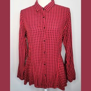 IZOD Buffalo Plaid Long Sleeve Button Down Shirt Womens size medium